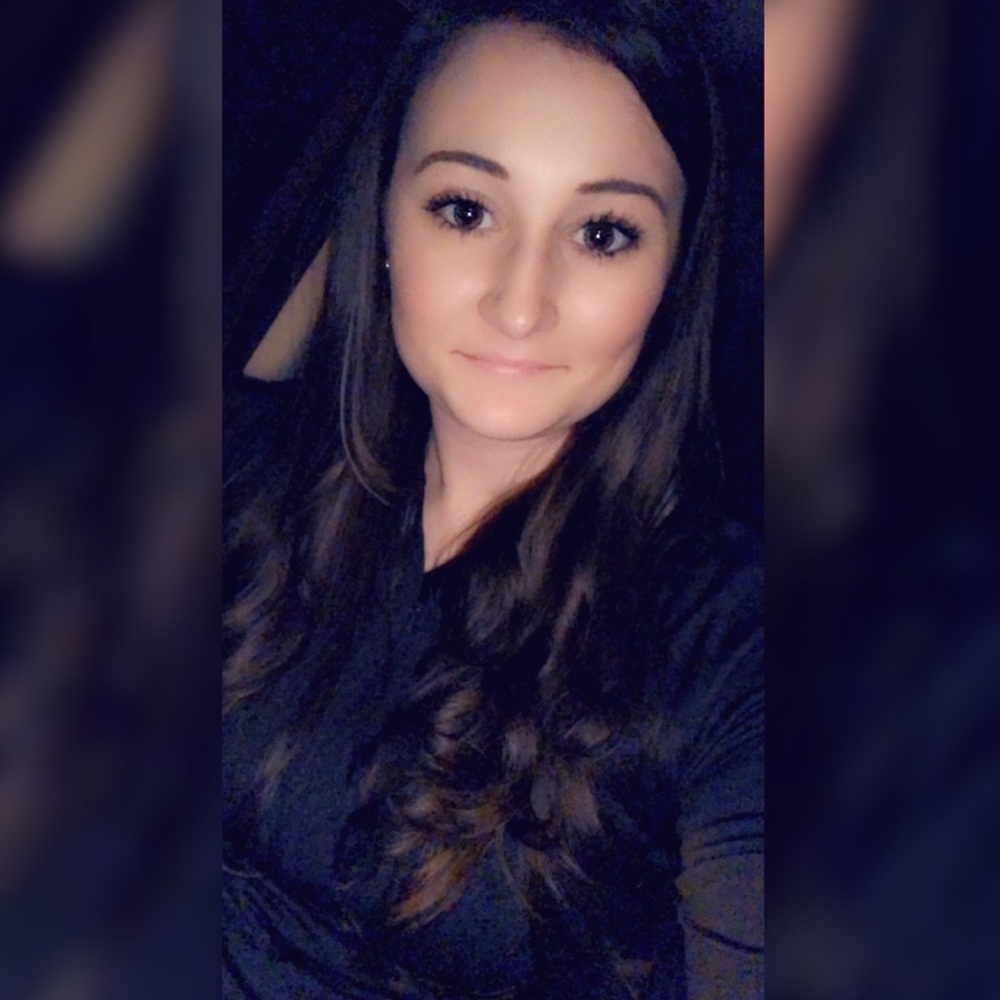 Meet your Posher, Allison